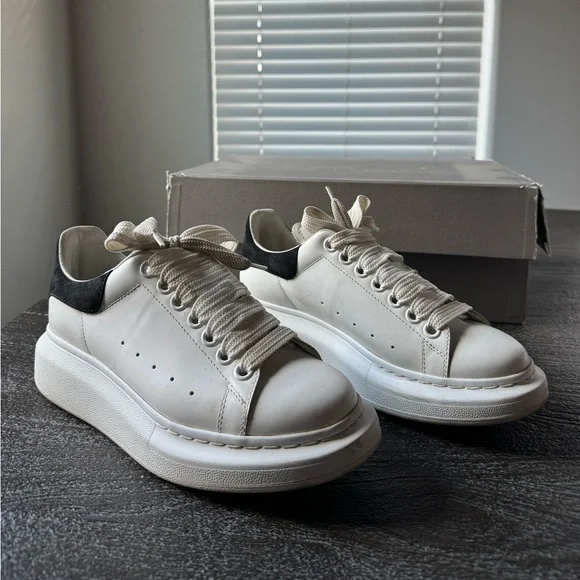 Alexander McQueen | Shoes | Alexander Mcqueen Womens  display picture 2
